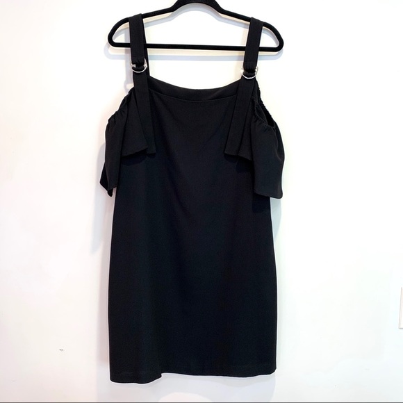 Fresh from Dry Cleaners! Worn once! - Picture 4 of 9